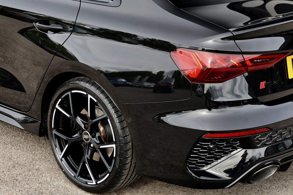 Audi RS3 2.5 Tfsi Vorsprung Sportback S Tronic Q Red #36