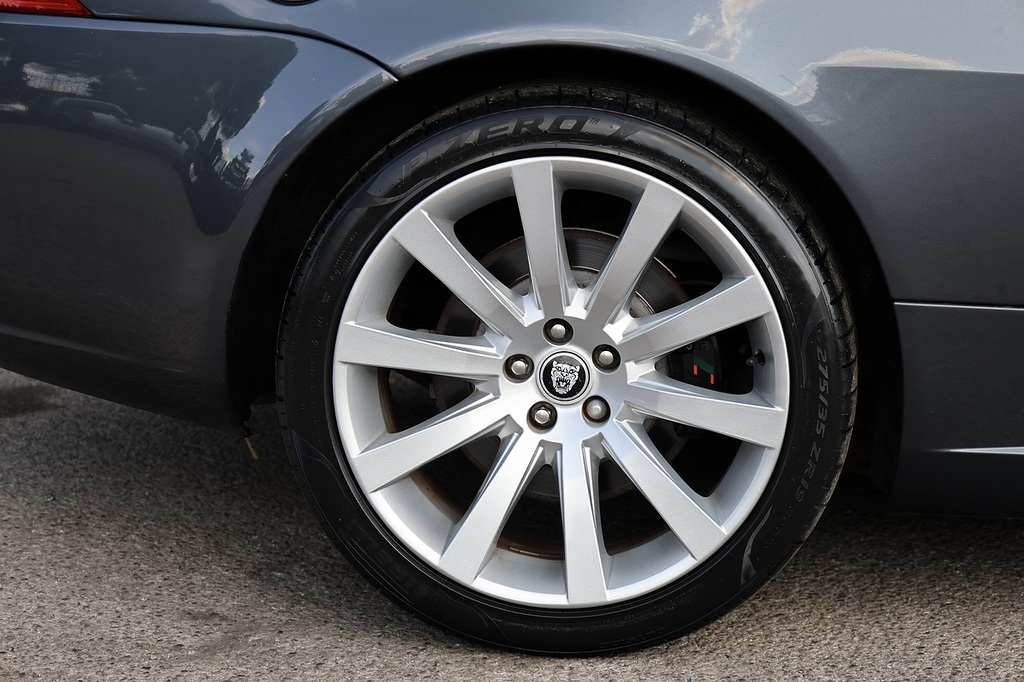 Jaguar XKR 4.2 V8 Convertible Euro 4 420 Ps  #39