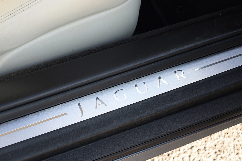 Jaguar XKR 4.2 V8 Convertible Euro 4 420 Ps  #29