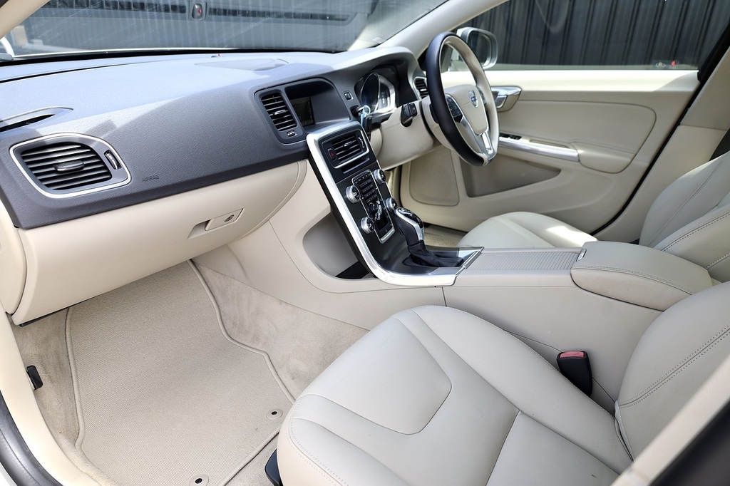 Volvo S60 S60 D4 Se Lux #3