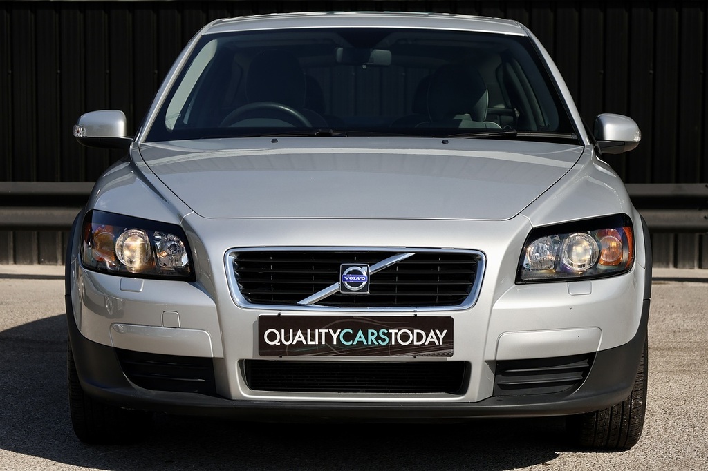 Volvo C30 C30 Silver #4