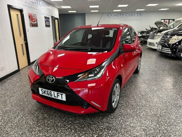 Toyota Aygo 1.0 Vvt-i X-play Hatchback Euro Red #6