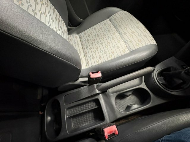 Volkswagen Caddy Maxi 1.6 Tdi C20 Maxi Combi Van Fwd Silver #35