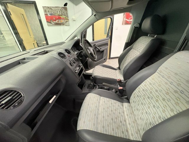 Volkswagen Caddy Maxi 1.6 Tdi C20 Maxi Combi Van Fwd Silver #28