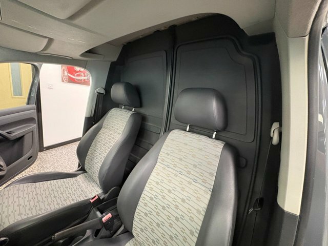 Volkswagen Caddy Maxi 1.6 Tdi C20 Maxi Combi Van Fwd Silver #29
