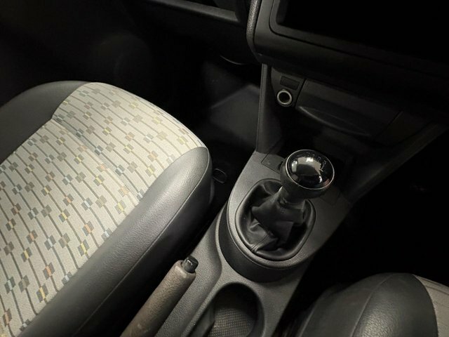 Volkswagen Caddy Maxi 1.6 Tdi C20 Maxi Combi Van Fwd Silver #34
