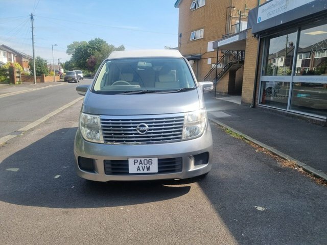Nissan Elgrand 2.5 186 Bhp Silver #4
