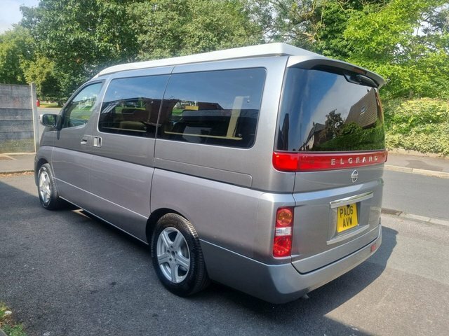 Nissan Elgrand 2.5 186 Bhp Silver #3