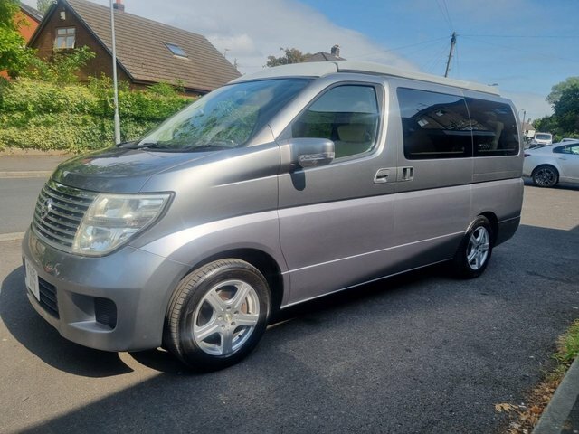 Nissan Elgrand 2.5 186 Bhp Silver #2