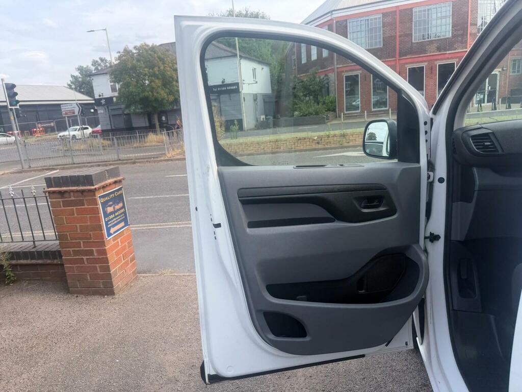 Peugeot Expert 1.6 Bluehdi 1000 Professional Standard Panel Van M White #10