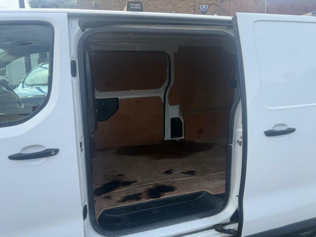 Peugeot Expert 1.6 Bluehdi 1000 Professional Standard Panel Van M White #17