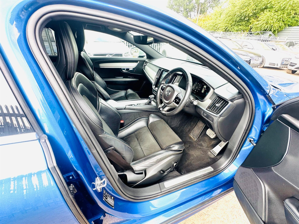 Volvo V90 2.0 D4 R-design Pro Euro 6 Ss YE68GJS Blue #2