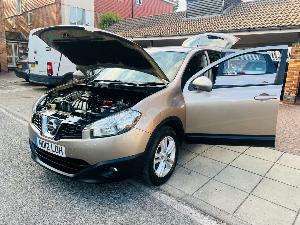 Nissan Qashqai 1.6 Acenta Cvt 2Wd Euro 5 Beige #4
