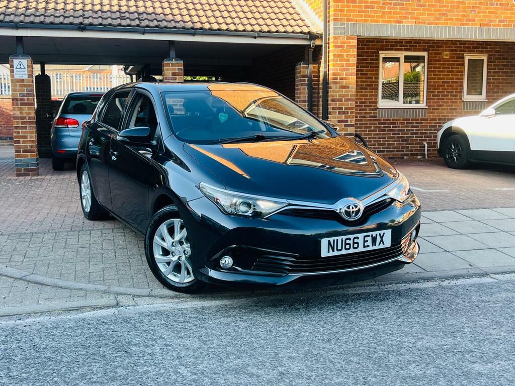 Toyota Auris 1.2 Vvt-i Icon Euro 6 S S Grey