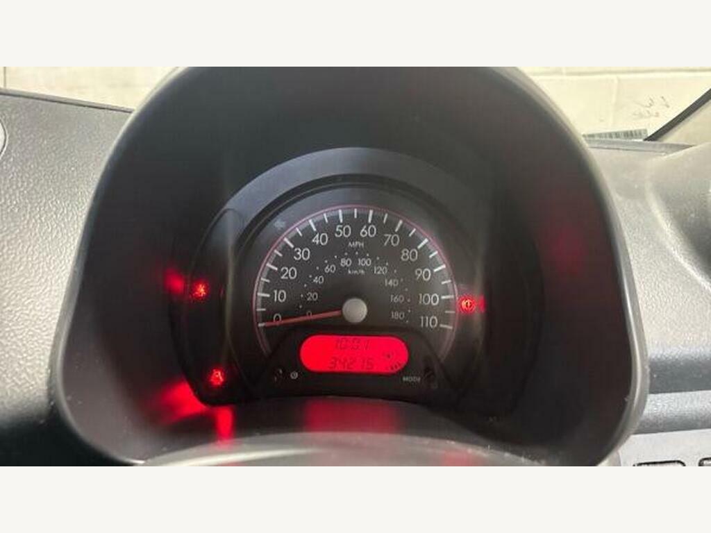 Nissan Pixo 1.0 N-tec Black #12