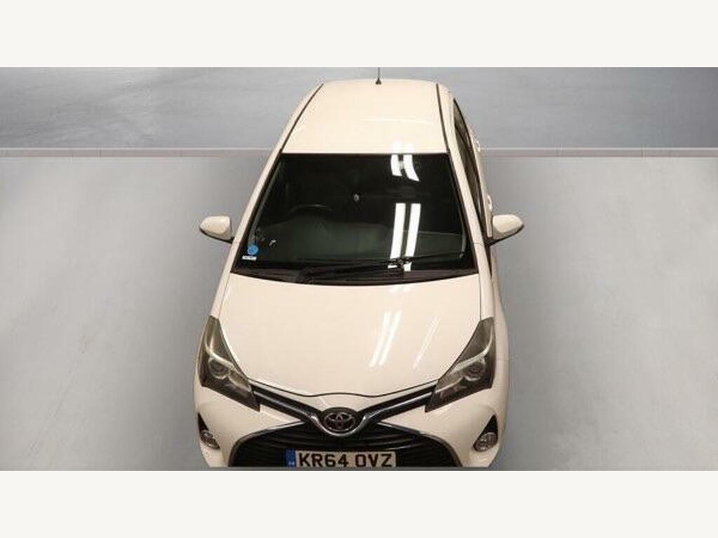 Toyota Yaris 1.33 Dual Vvt-i Icon Multidrive S Euro 5 White #2