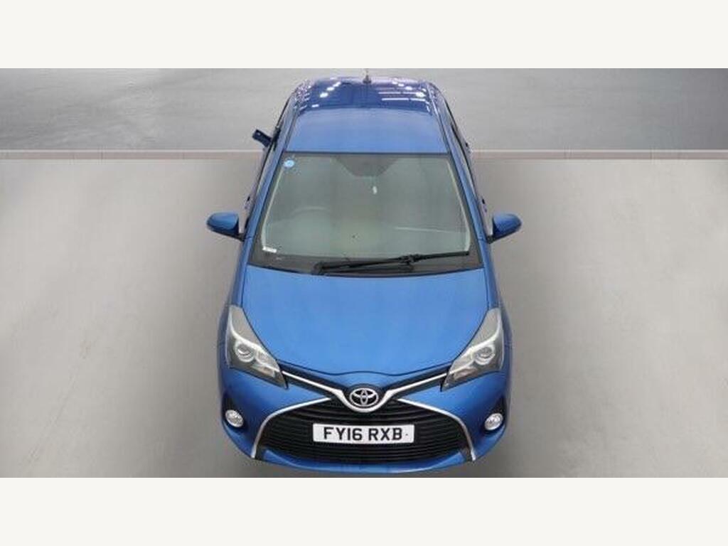 Toyota Yaris 1.5 Vvt-i Active M-drive S 73 Bhp From Pound2 White #7