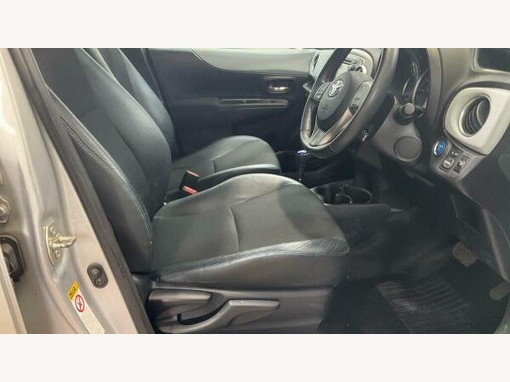 Toyota Yaris 1.33 Vvt-i Tr Silver #12