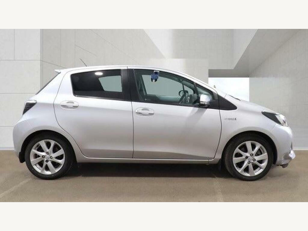 Toyota Yaris 1.5 Vvt-h T Spirit Cvt Euro 5 Silver #6
