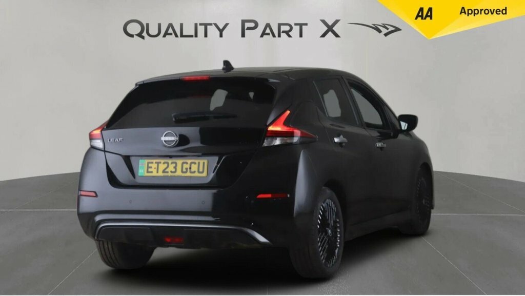 Nissan Leaf Hatchback ET23GCU Black #6