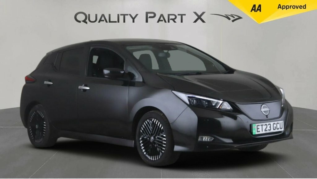 Nissan Leaf Hatchback Black