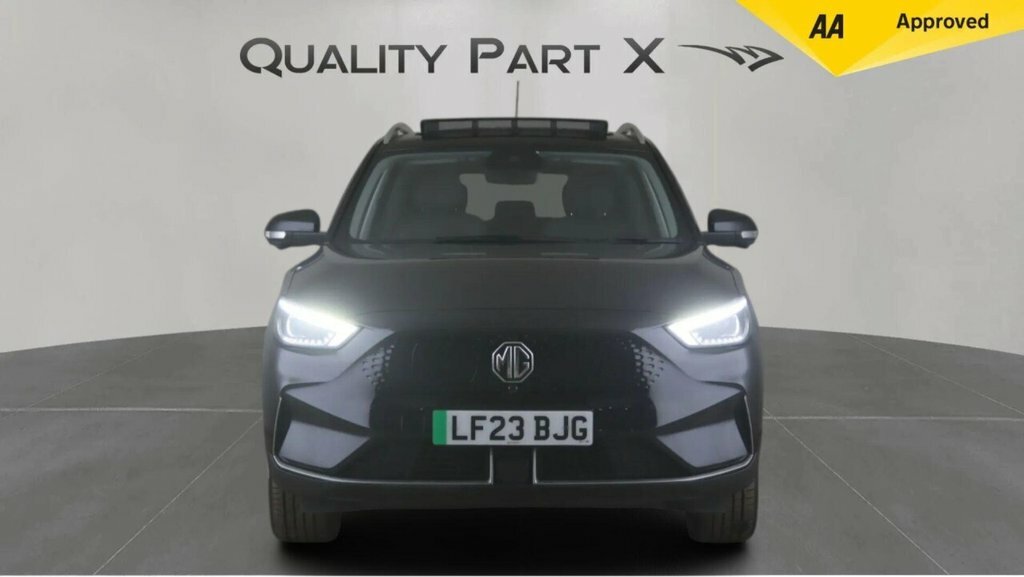 MG ZS Suv LF23BJG Black #2