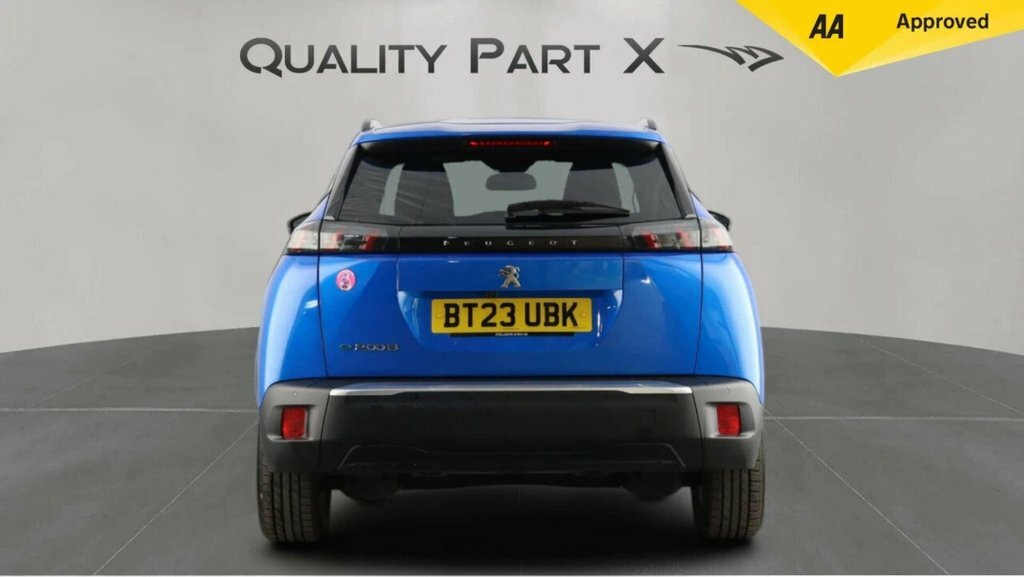 Peugeot e-2008 Suv Blue #6