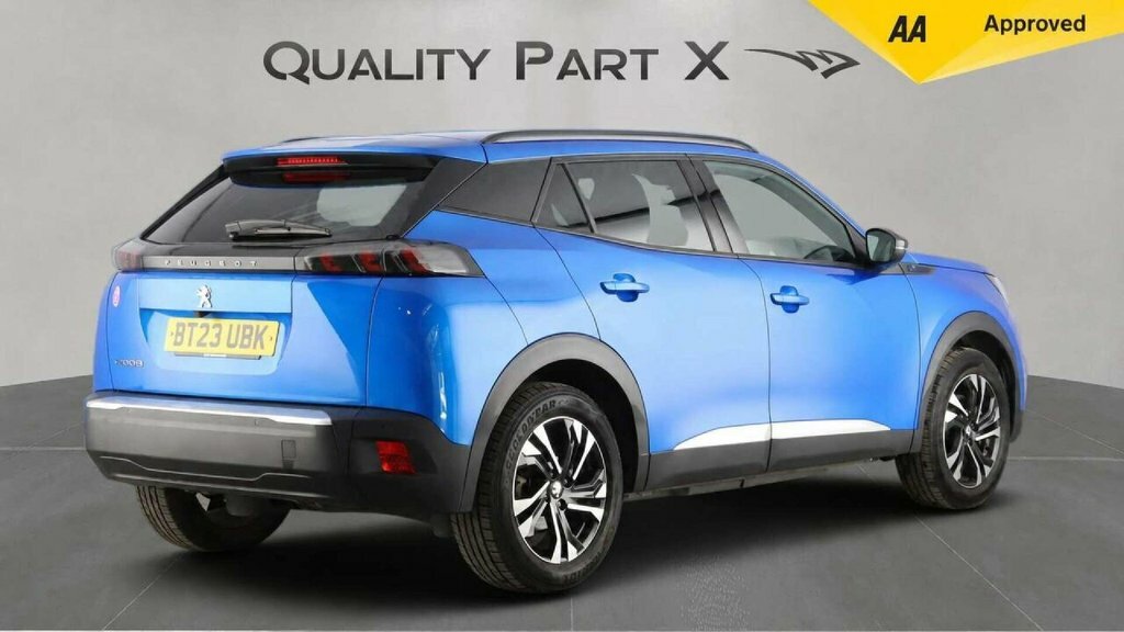 Peugeot e-2008 Suv Blue #5