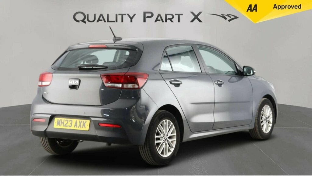 Kia RIO Hatchback Grey #5