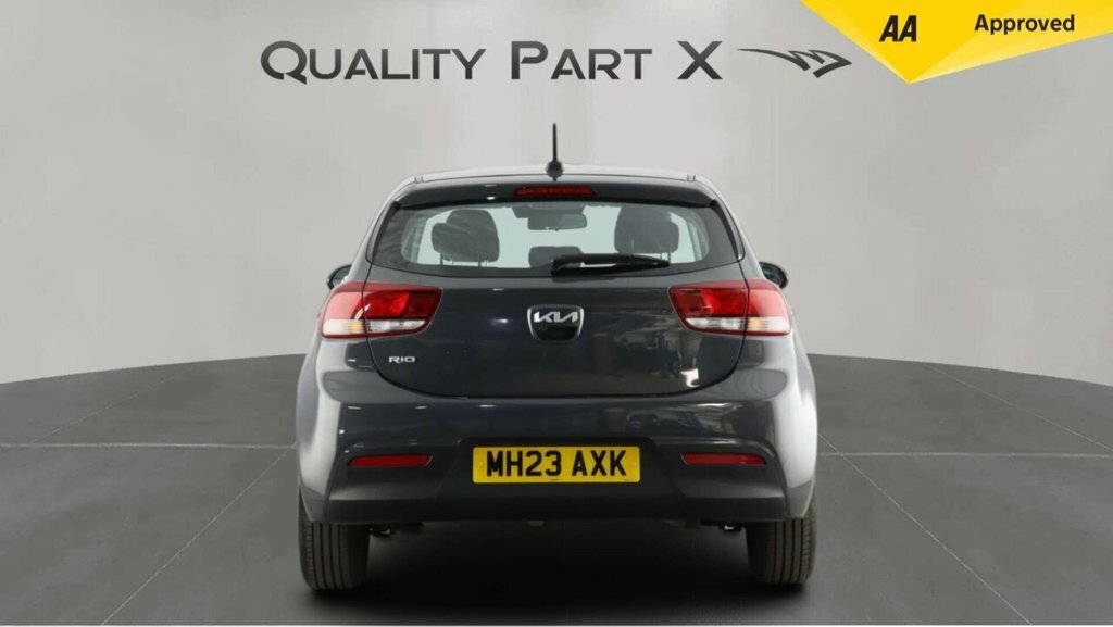 Kia RIO Hatchback Grey #6
