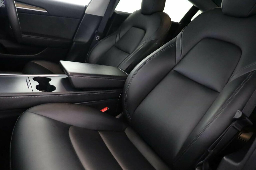 Tesla Model 3 Saloon WN71FLG Blue #2