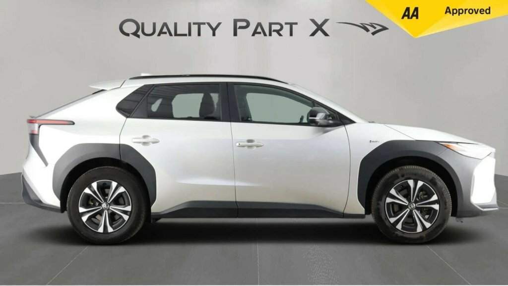 Toyota bZ4X Suv Silver #4