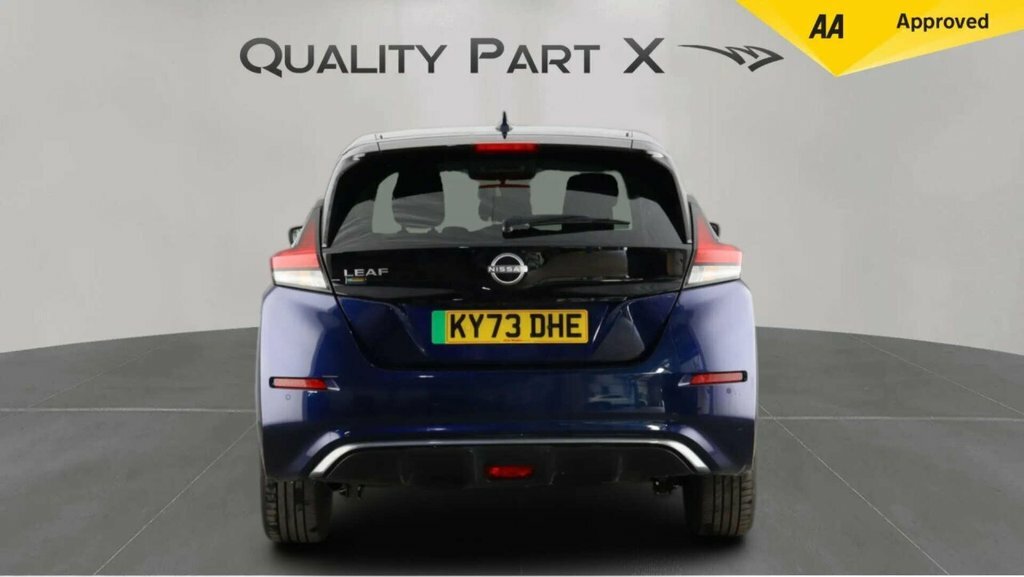 Nissan Leaf Hatchback KY73DHE Blue #6