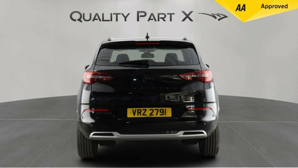 Vauxhall Grandland Suv VRZ2791 Black #6
