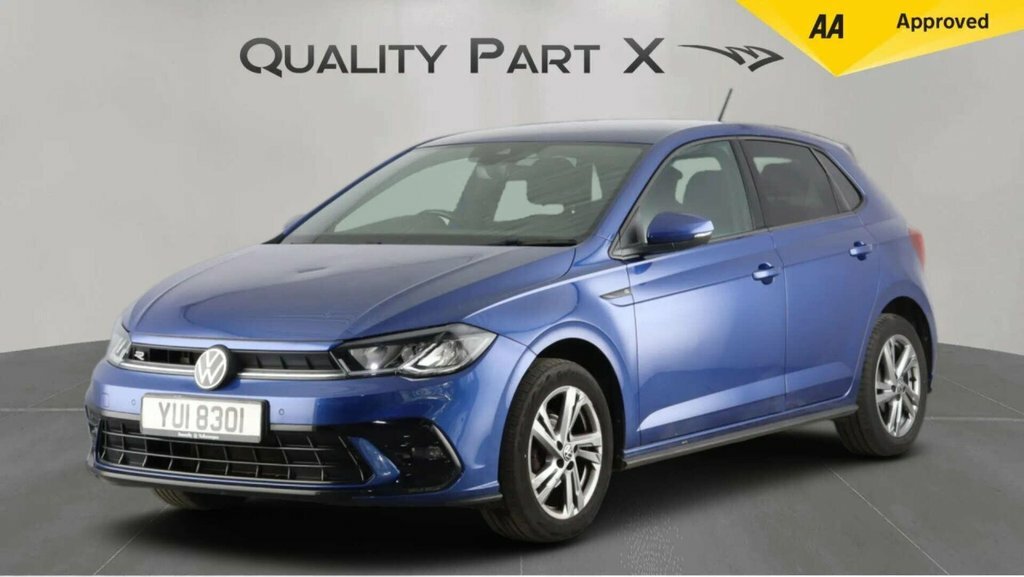 Volkswagen Polo Hatchback YUI8301 Blue #3