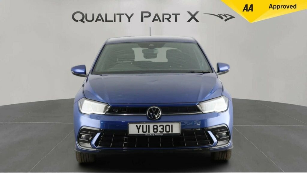 Volkswagen Polo Hatchback YUI8301 Blue #2