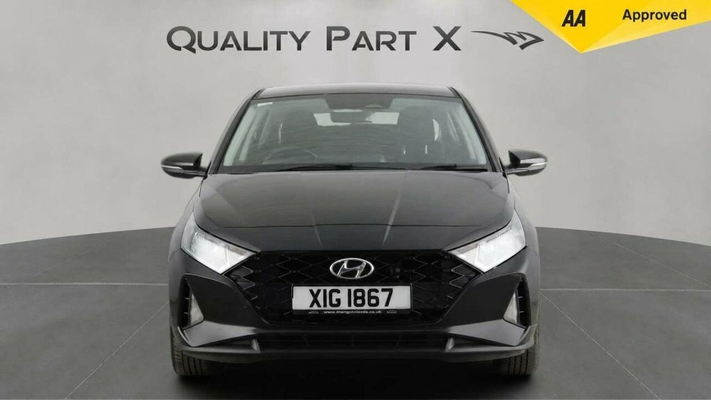 Hyundai I20 Hatchback Black #2