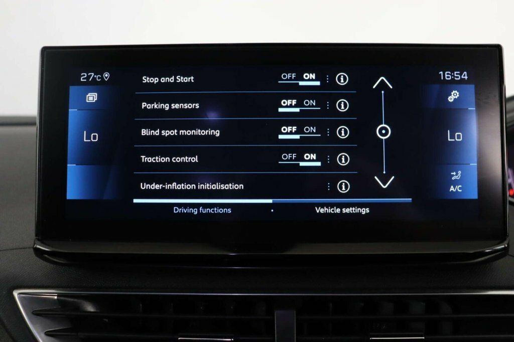 Peugeot 5008 1.2 Puretech Allure Premium Euro 6 Ss #35