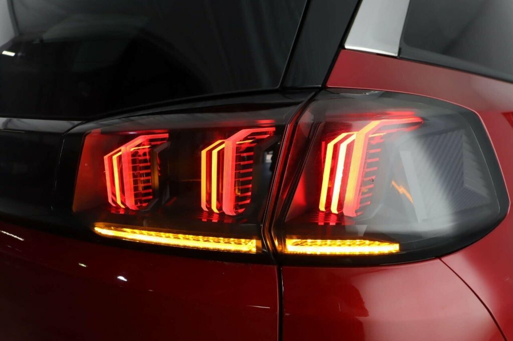 Peugeot 5008 1.2 Puretech Allure Premium Euro 6 Ss #26
