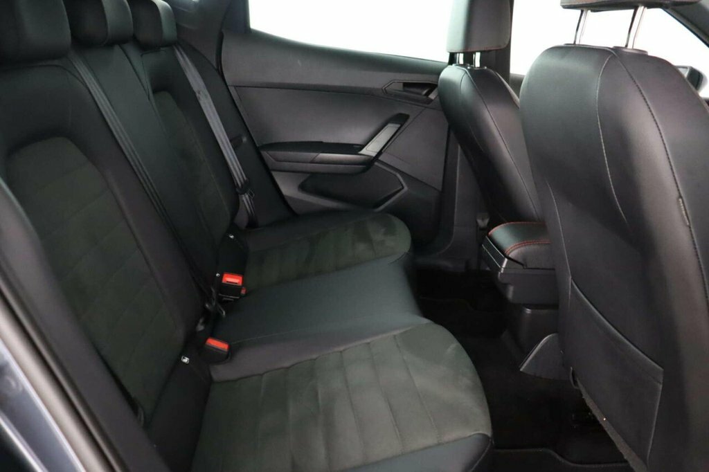 Seat Ibiza 1.0 Tsi 110Ps Fr Sport Dsg 5-Door Black #12