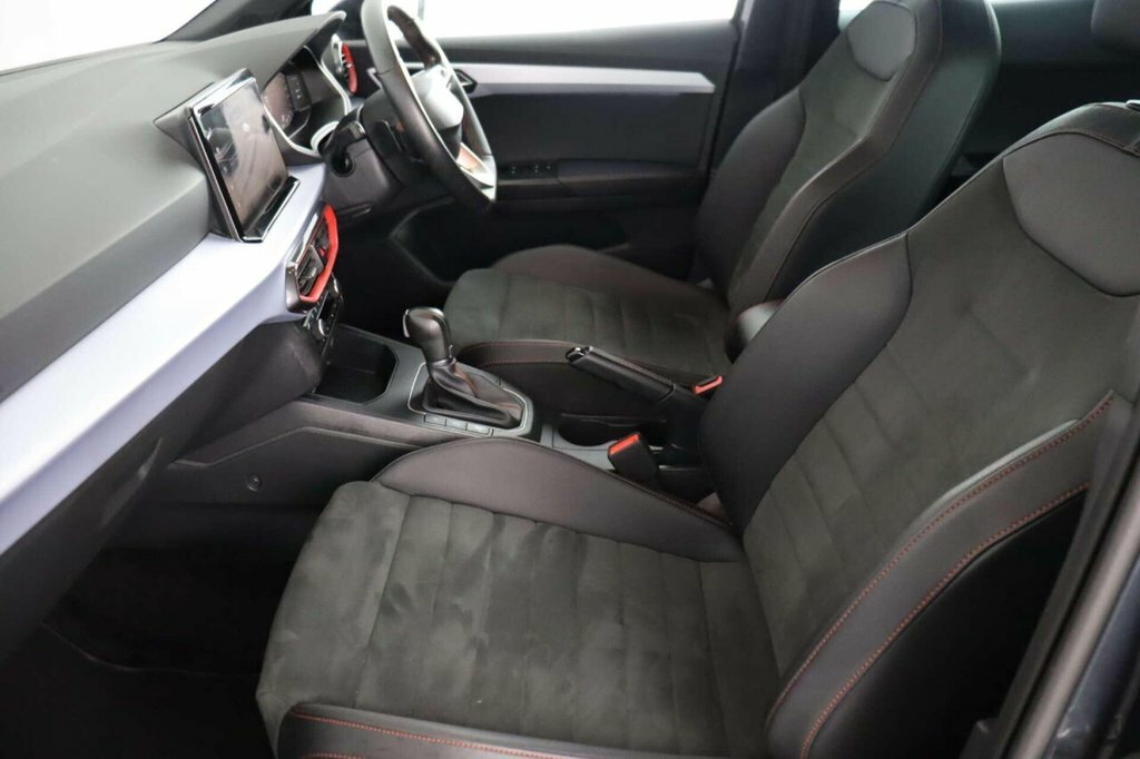 Seat Ibiza 1.0 Tsi 110Ps Fr Sport Dsg 5-Door Black #14
