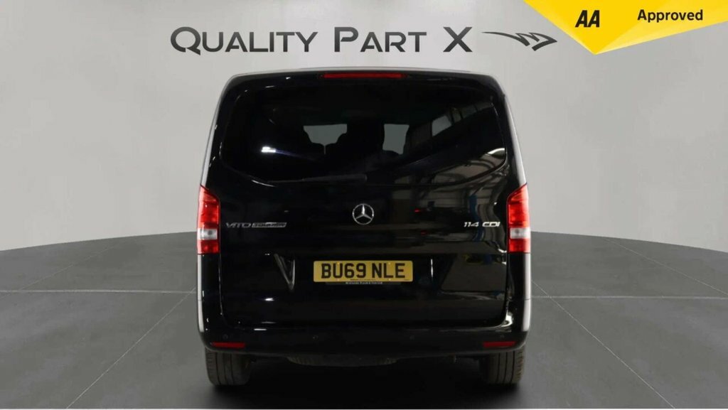 Mercedes-Benz Vito Minibus Black #6