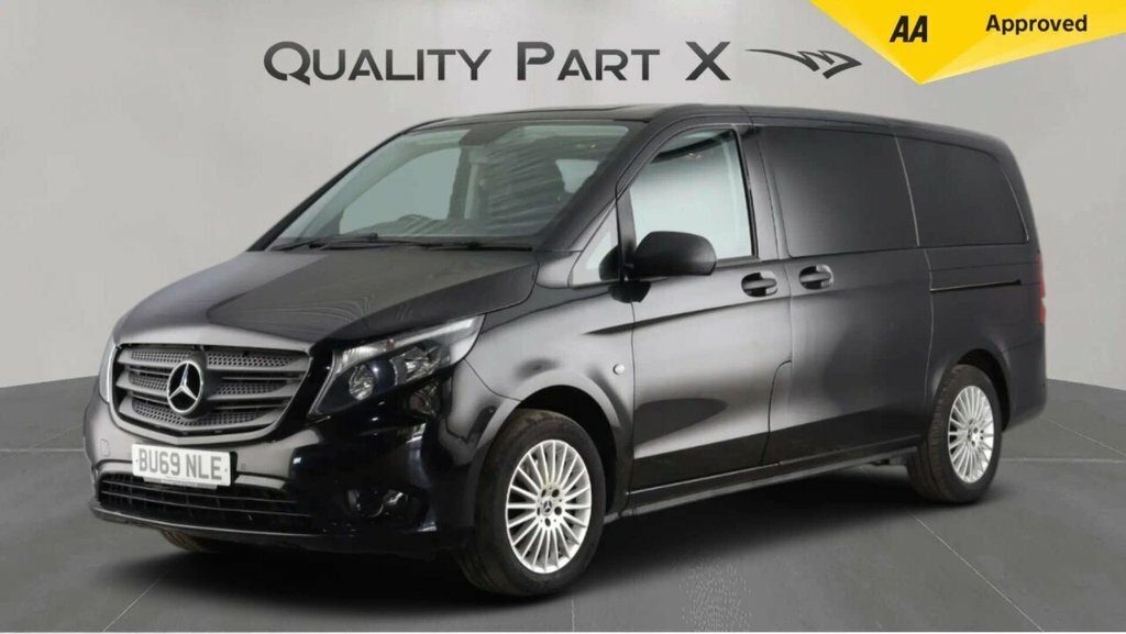 Mercedes-Benz Vito Minibus Black #3