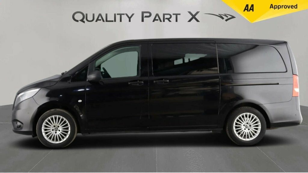 Mercedes-Benz Vito Minibus 2.1 114 Bluetec Pro Tourer G-tronic R White #8