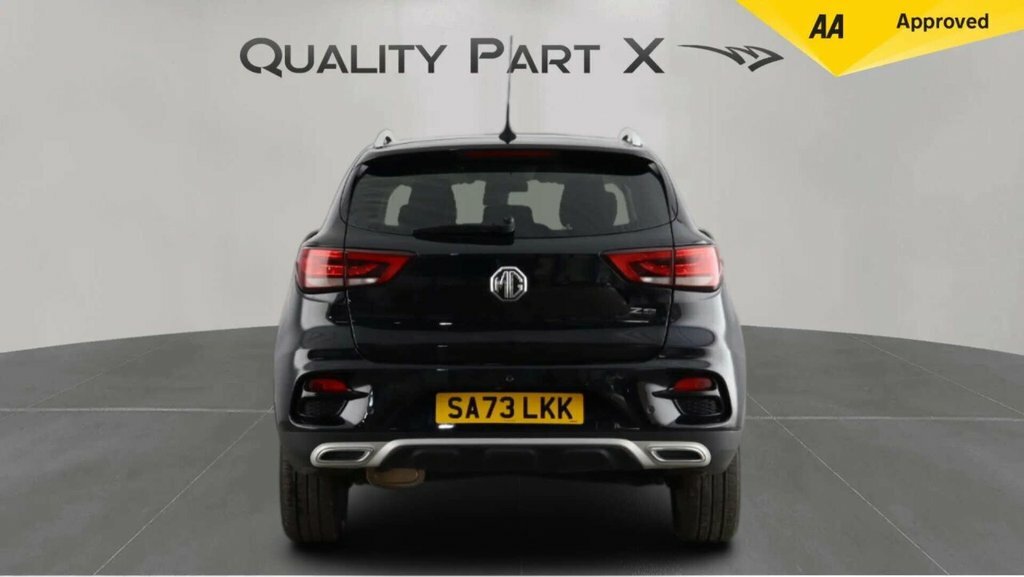 MG ZS Suv Black #6