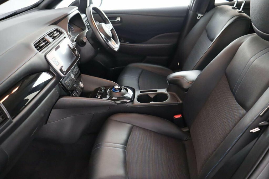 Nissan Leaf Hatchback BT22MKU Grey #2