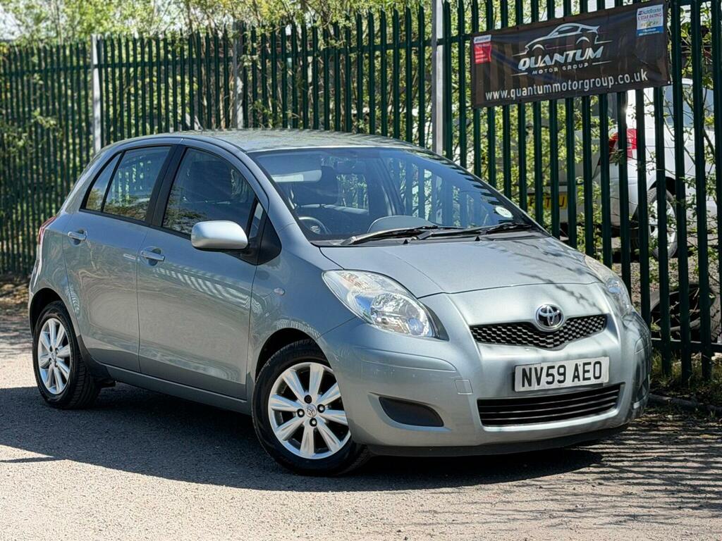 Toyota Yaris 1.33 Dual Vvt-i Tr Euro 4 Ss 200959 Silver