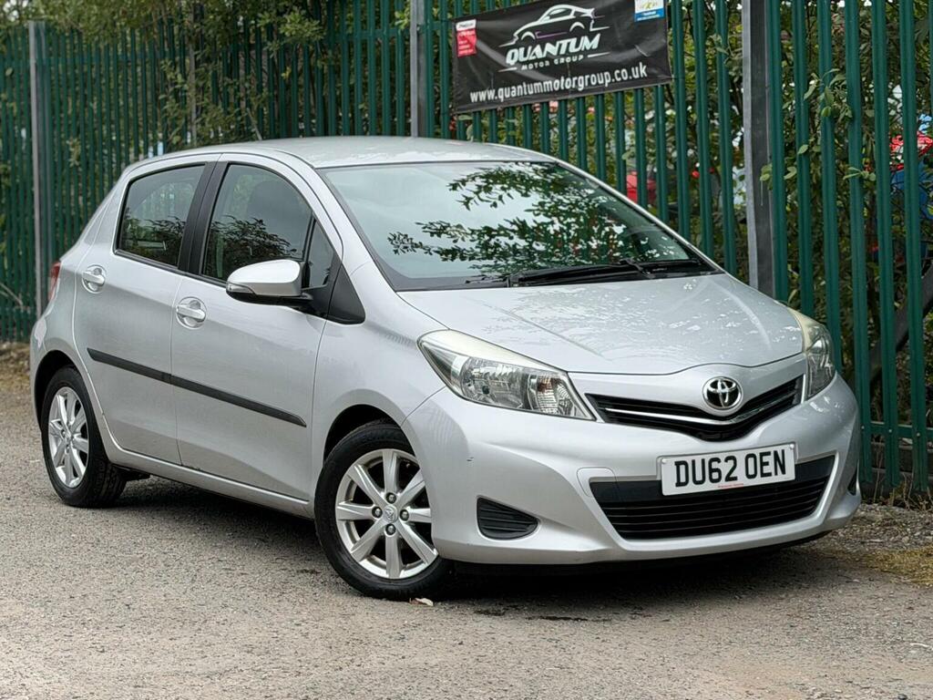 Toyota Yaris 1.33 Dual Vvt-i Tr Euro 5 201262 DU62OEN Silver