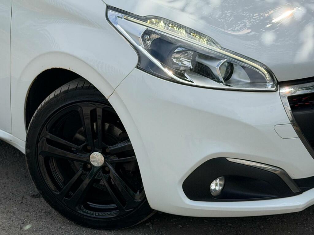 Peugeot 208 1.2 Puretech Gt Line Euro 6 Ss 201616 SH16YXU White #3