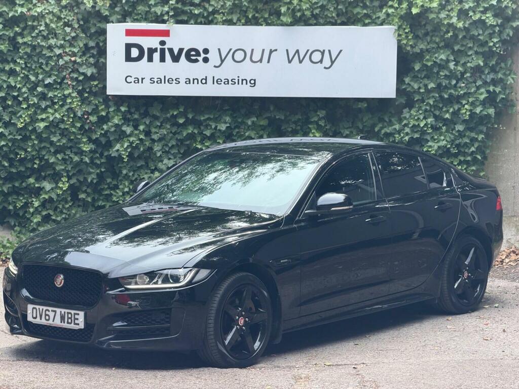 Jaguar XE Saloon 2.0D R-sport Awd Euro 6 Ss 201 OV67WBE Black #3